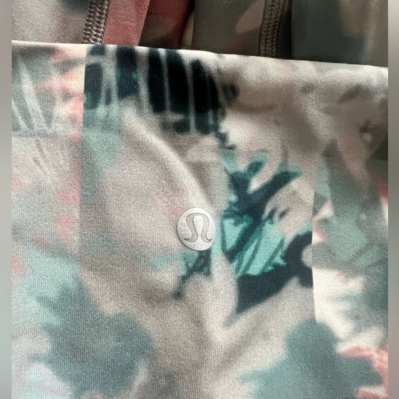 Lululemon wunder under high-rise tight 28 size 4, untamed nature multi print - Picture 5 of 6